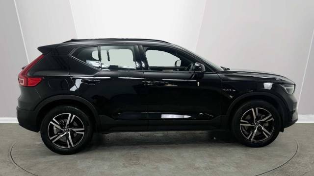 2023 Volvo XC40 2.0 B3 Mild hybrid Petrol Plus Dark