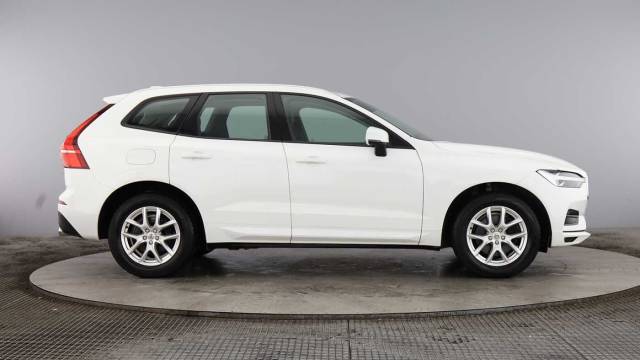 2021 Volvo XC60 2.0 B5 mild hybrid Petrol Momentum
