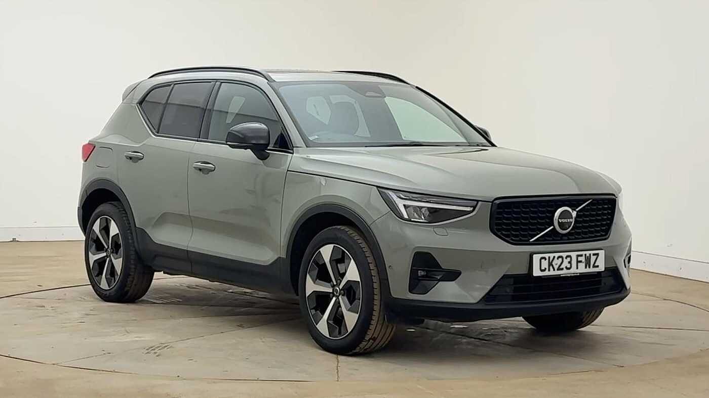2023 Volvo XC40
