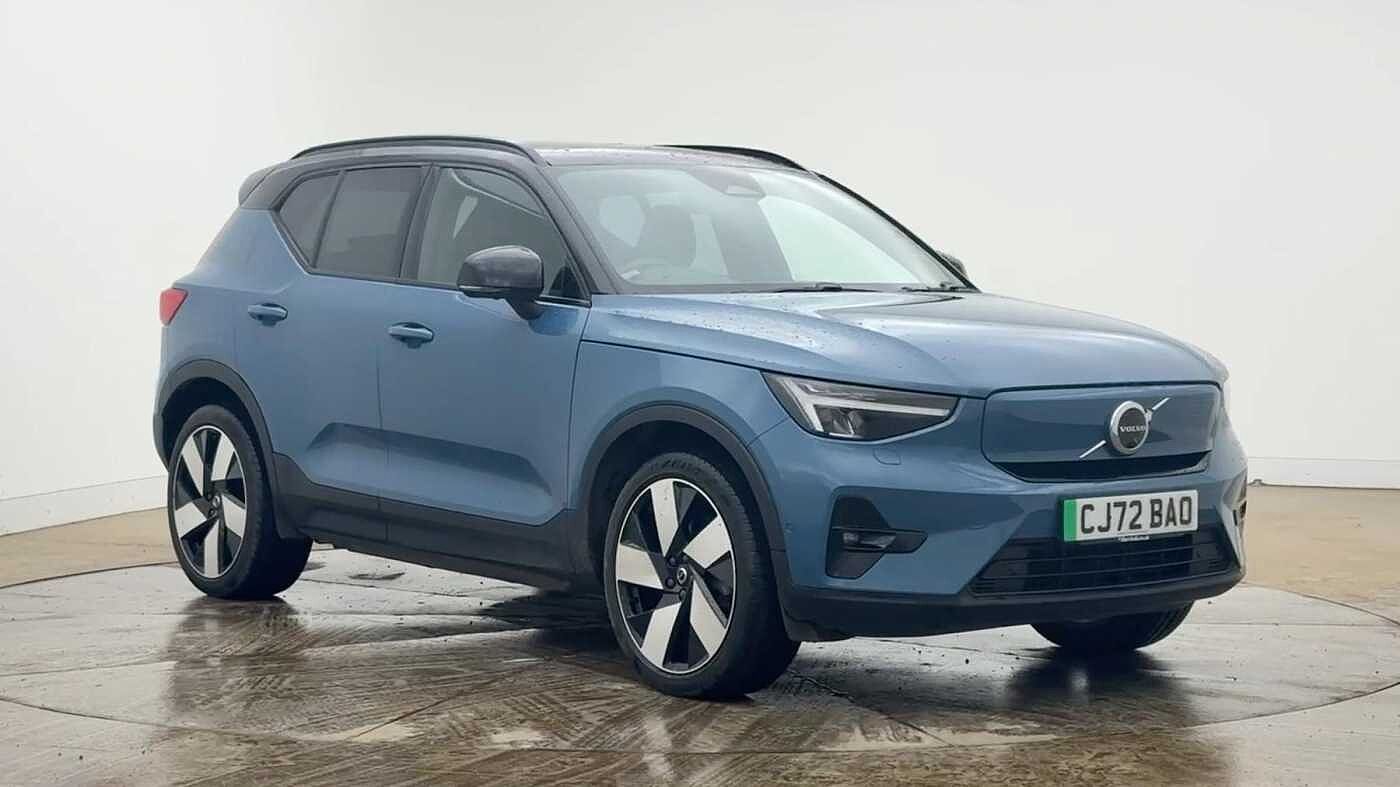 2023 Volvo XC40