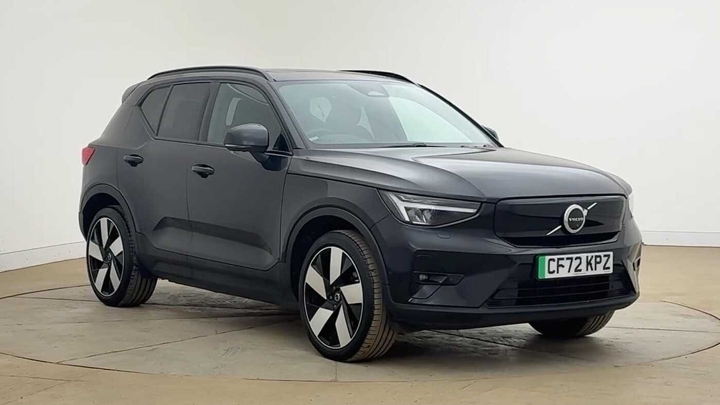 2022 Volvo XC40