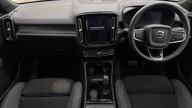 2022 Volvo XC40 Single Motor Recharge Ultimate