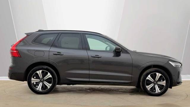 2025 Volvo XC60 2.0 T6 AWD PHEV Recharge Plus Dark