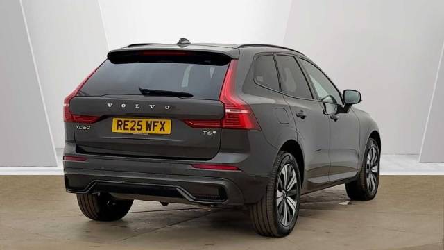 2025 Volvo XC60 2.0 T6 AWD PHEV Recharge Plus Dark