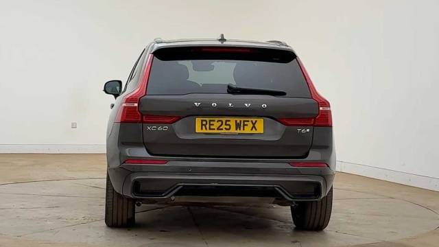 2025 Volvo XC60 2.0 T6 AWD PHEV Recharge Plus Dark