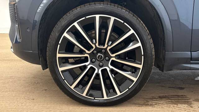 2025 Volvo XC90 2.0 B5 AWD Mild Hybrid Petrol Ultra Dark