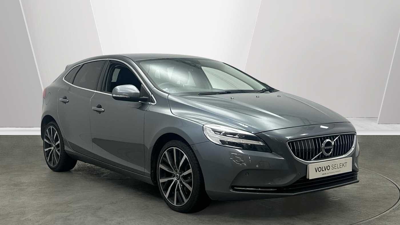 2019 Volvo V40