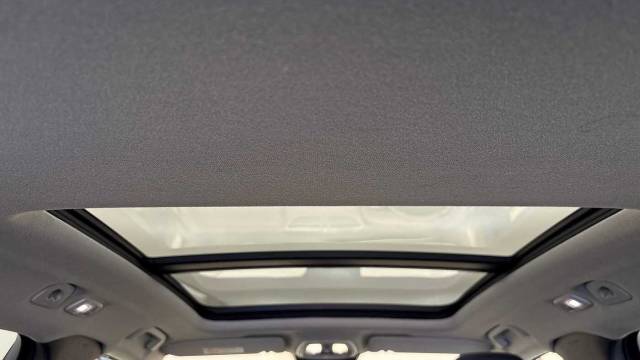 2023 Volvo XC40 2.0 B4 mild hybrid Petrol Ultimate Dark