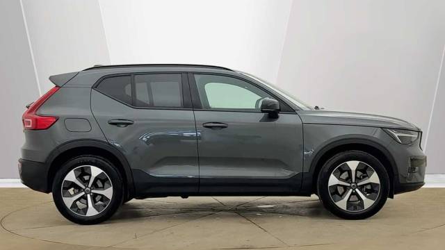 2025 Volvo XC40 2.0 B3 Mild hybrid Petrol Plus Dark