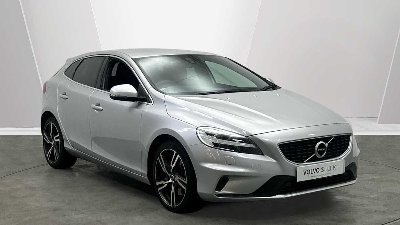 2019 Volvo V40