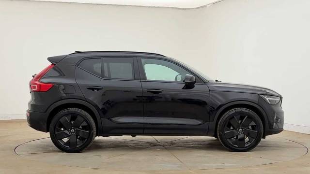 2025 Volvo XC40 2.0 B3 Mild hybrid Petrol Black Edition Plus