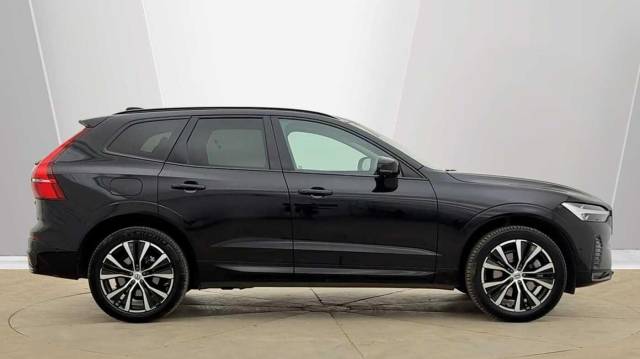 2025 Volvo XC60 2.0 B5 AWD Mild hybrid Petrol Ultra Dark