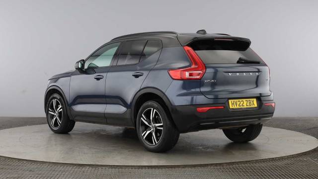 2022 Volvo XC40 1.5 T3 R-Design Manual
