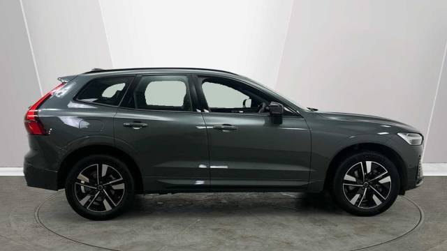 2025 Volvo XC60 2.0 B5 AWD Mild hybrid Petrol Plus Dark