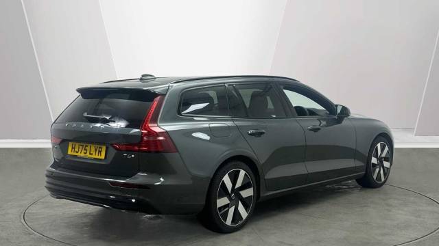 2025 Volvo V60 2.0 T6 AWD PHEV Recharge Plus Dark
