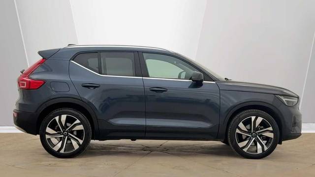 2025 Volvo XC40 2.0 B3 Mild hybrid Petrol Ultra Bright