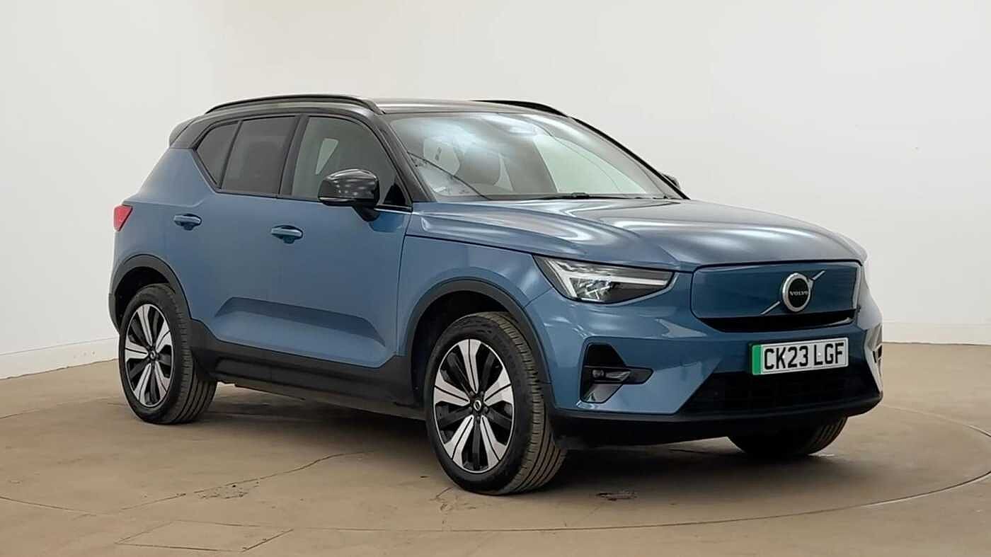 2023 Volvo XC40