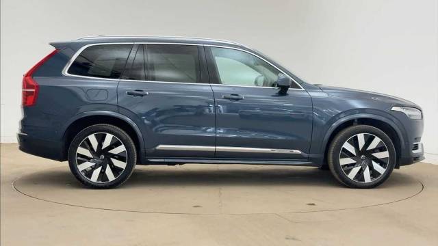 Volvo XC90 2.0 T8 AWD PHEV Recharge Ultimate Bright 4x4 vehicle Petrol Denim Blue