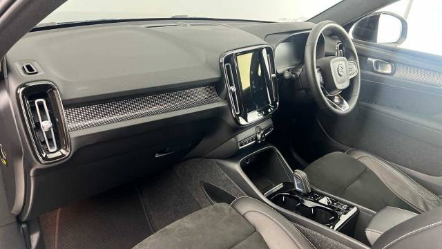 2022 Volvo XC40 1.5 T3 R-Design Automatic