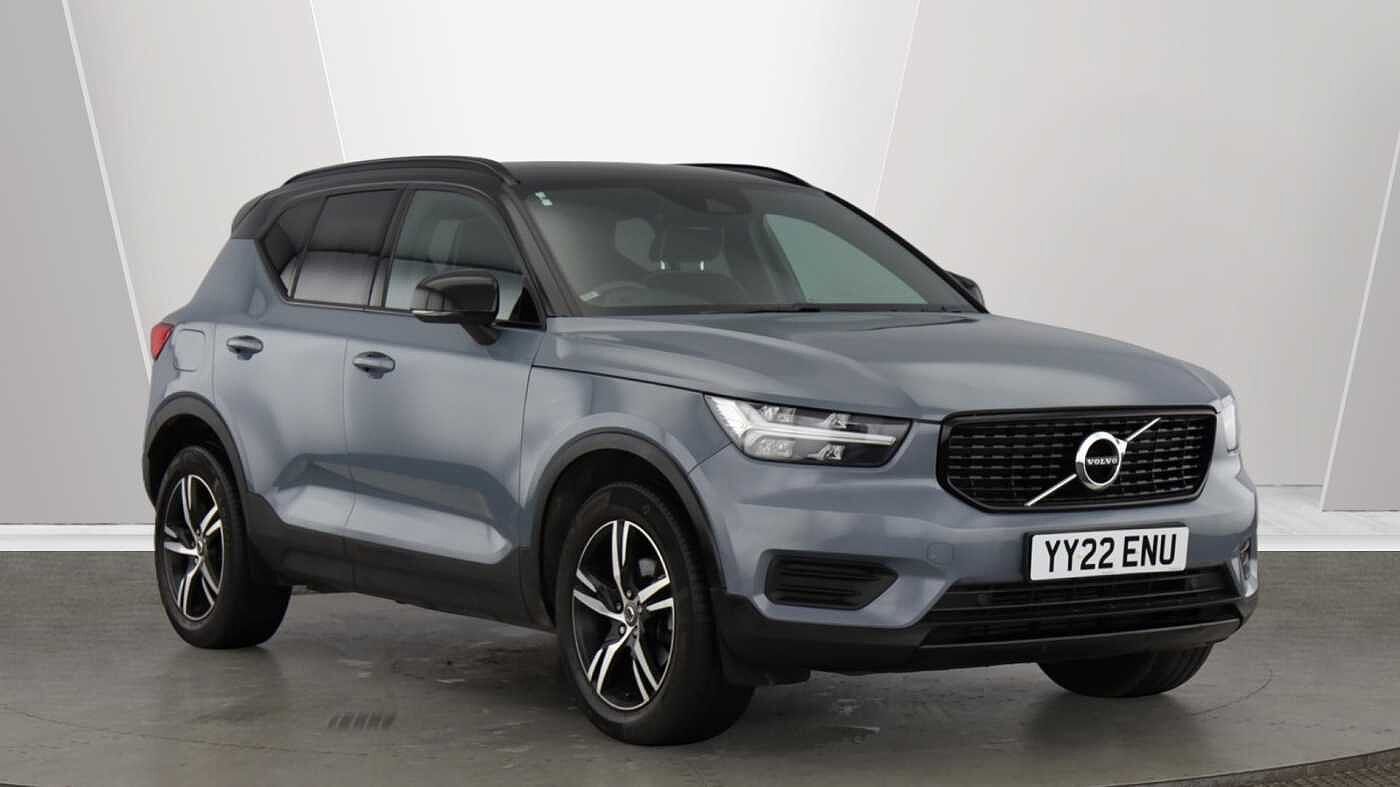 2022 Volvo XC40