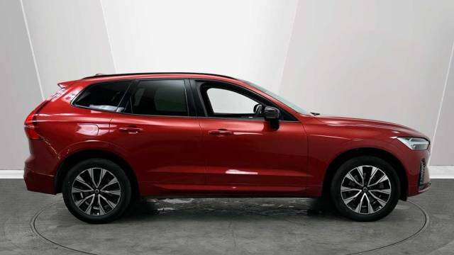 2023 Volvo XC60 2.0 B4 Mild Hybrid Petrol Plus Dark