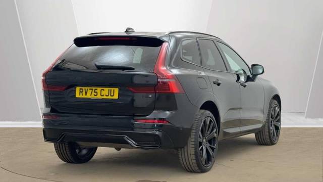 2025 Volvo XC60 2.0 T6 AWD PHEV Recharge Black Edition Plus