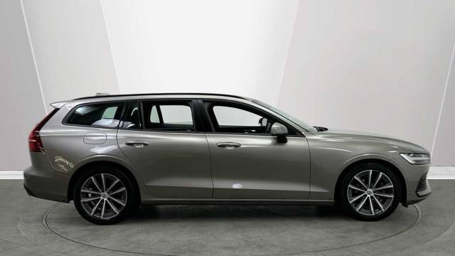 2021 Volvo V60 2.0 B4 mild hybrid Diesel Momentum