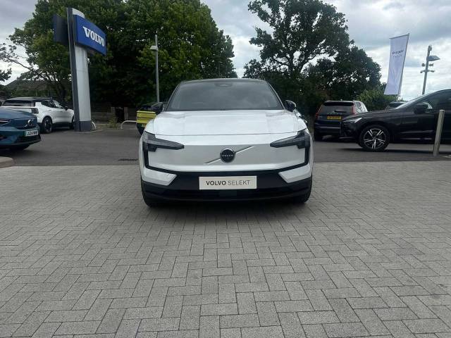 Volvo Ex30 Twin Motor Performance Ultra Electric 4x4 vehicle Electric Crystal White