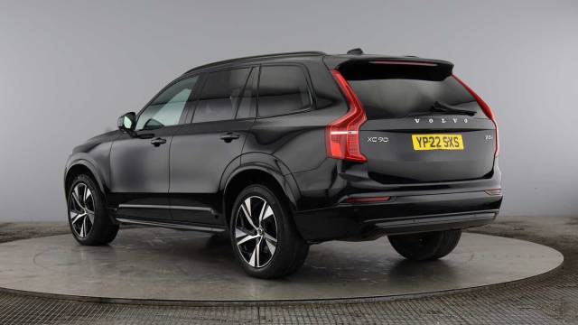 2022 Volvo XC90 2.0 B5 AWD mild hybrid R-Design