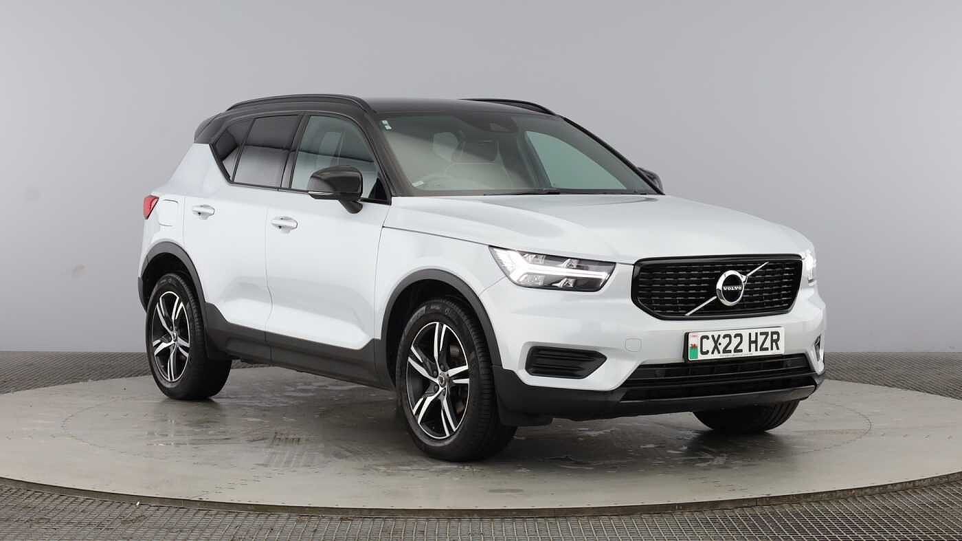 2022 Volvo XC40
