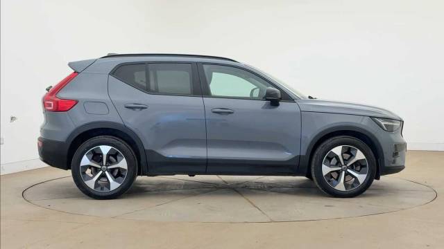2023 Volvo XC40 2.0 B4 mild hybrid Petrol Ultimate Dark