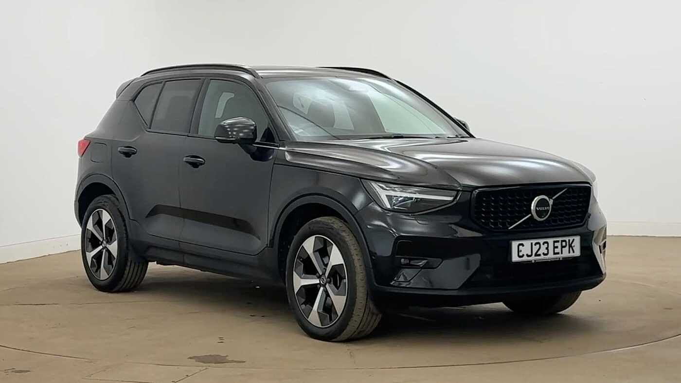 2023 Volvo XC40