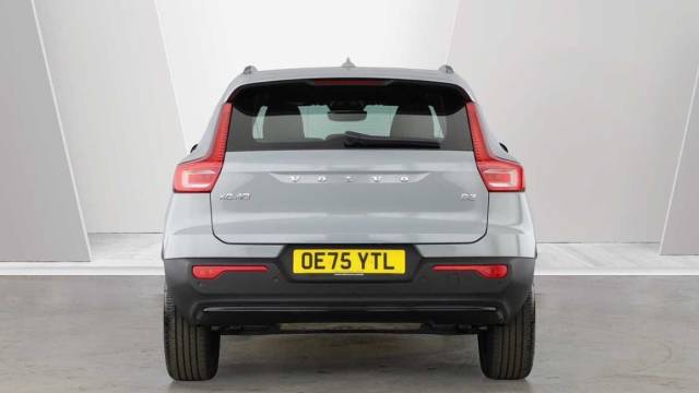 2025 Volvo XC40 2.0 B3 Mild hybrid Petrol Plus Dark