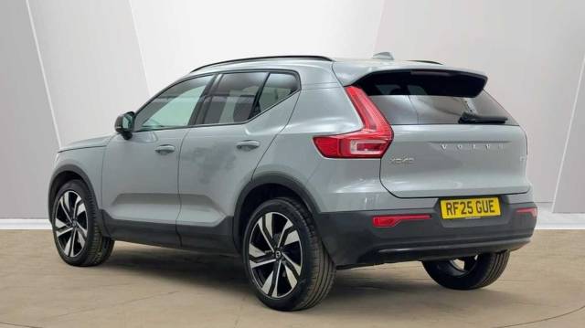 2025 Volvo XC40 2.0 B3 Mild hybrid Petrol Ultra Dark