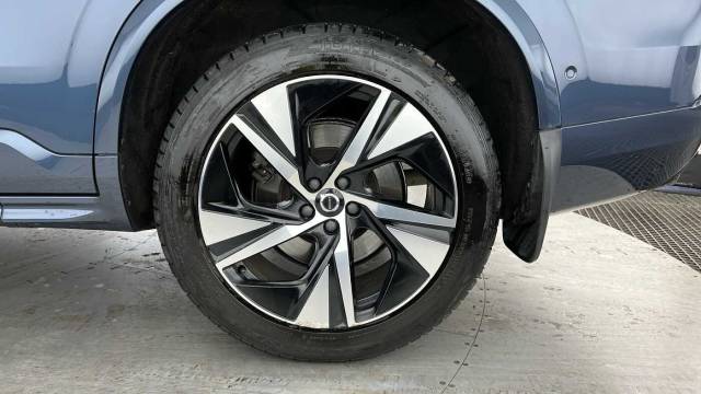 2022 Volvo XC90 2.0 B5 AWD mild hybrid Diesel Plus Dark