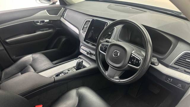 2020 Volvo XC90 2.0 B5 Diesel AWD Momentum Automatic