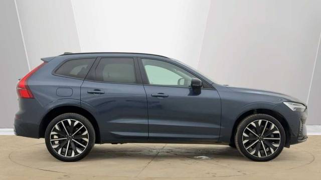 2025 Volvo XC60 2.0 B5 AWD Mild hybrid Petrol Ultra Dark