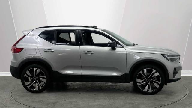 2024 Volvo XC40 2.0 B4 Mild hybrid Petrol Ultra Dark