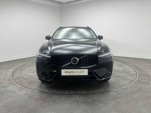2022 Volvo XC60 2.0 B5 AWD Mild Hybrid Petrol Plus Dark