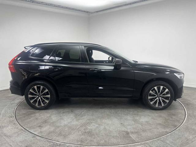 2022 Volvo XC60 2.0 B5 AWD Mild Hybrid Petrol Plus Dark