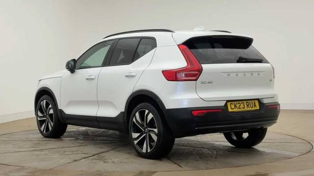 2023 Volvo XC40 2.0 B4 Mild Hybrid Petrol Ultimate Dark
