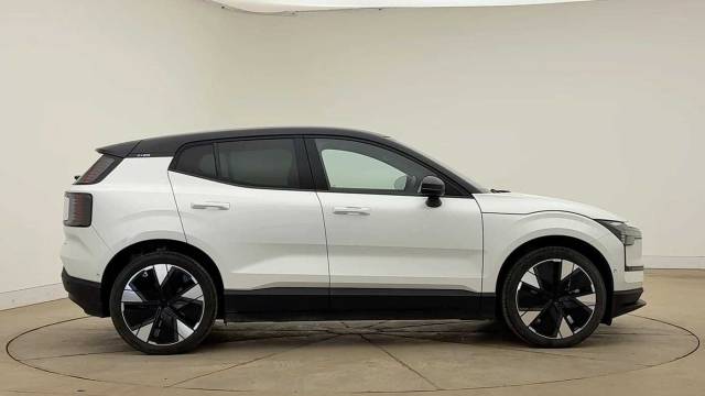 2024 Volvo Ex30 Single Motor Extended Range Electric Ultra