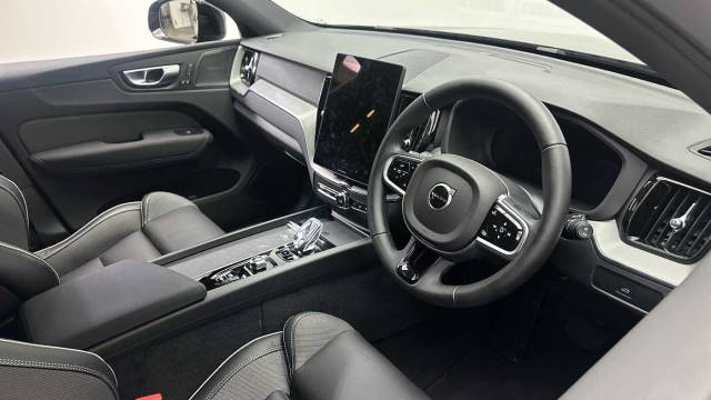2026 Volvo XC60 2.0 B5 AWD Mild hybrid Petrol Black Edition Plus
