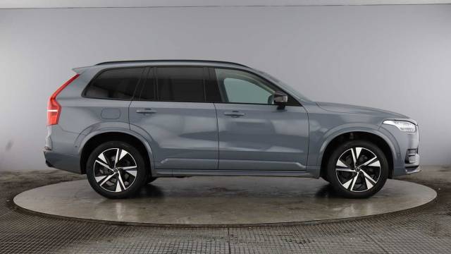 2022 Volvo XC90 2.0 B5 AWD Mild Hybrid Diesel Plus Dark 7 Seats