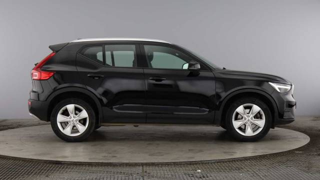 2023 Volvo XC40 2.0 B3 Mild Hybrid Core Petrol