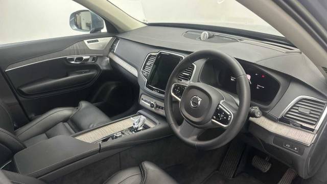 2022 Volvo XC90 2.0 T8 AWD PHEV Recharge Electric/Petrol Ultimate Bright