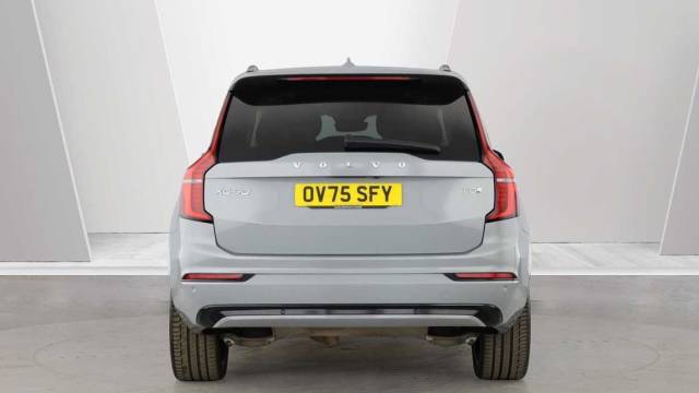 Volvo XC90 2.0 T8 AWD Plug-in hybrid Electric/Petrol Ultra Dark 4x4 vehicle Petrol Vapour Grey