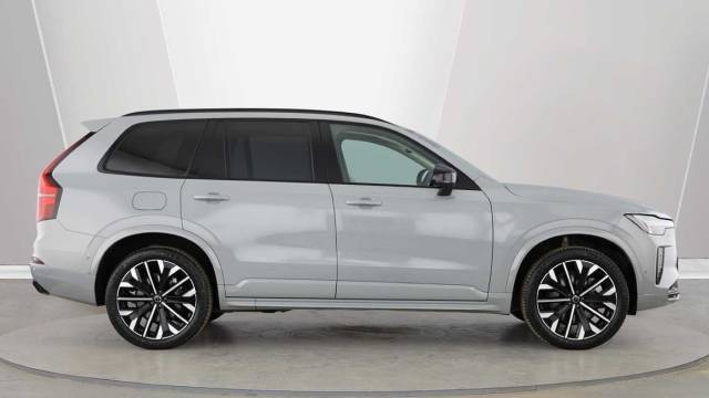 2025 Volvo XC90 2.0 T8 AWD Plug-in hybrid Electric/Petrol Ultra Dark