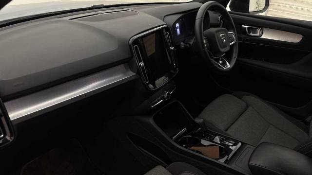 2023 Volvo XC40 2.0 B3 mild hybrid Petrol Plus Dark