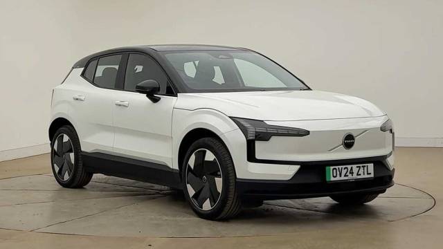 Volvo Ex30 Single Motor Extended Range Electric Plus 4x4 vehicle Electric Crystal White